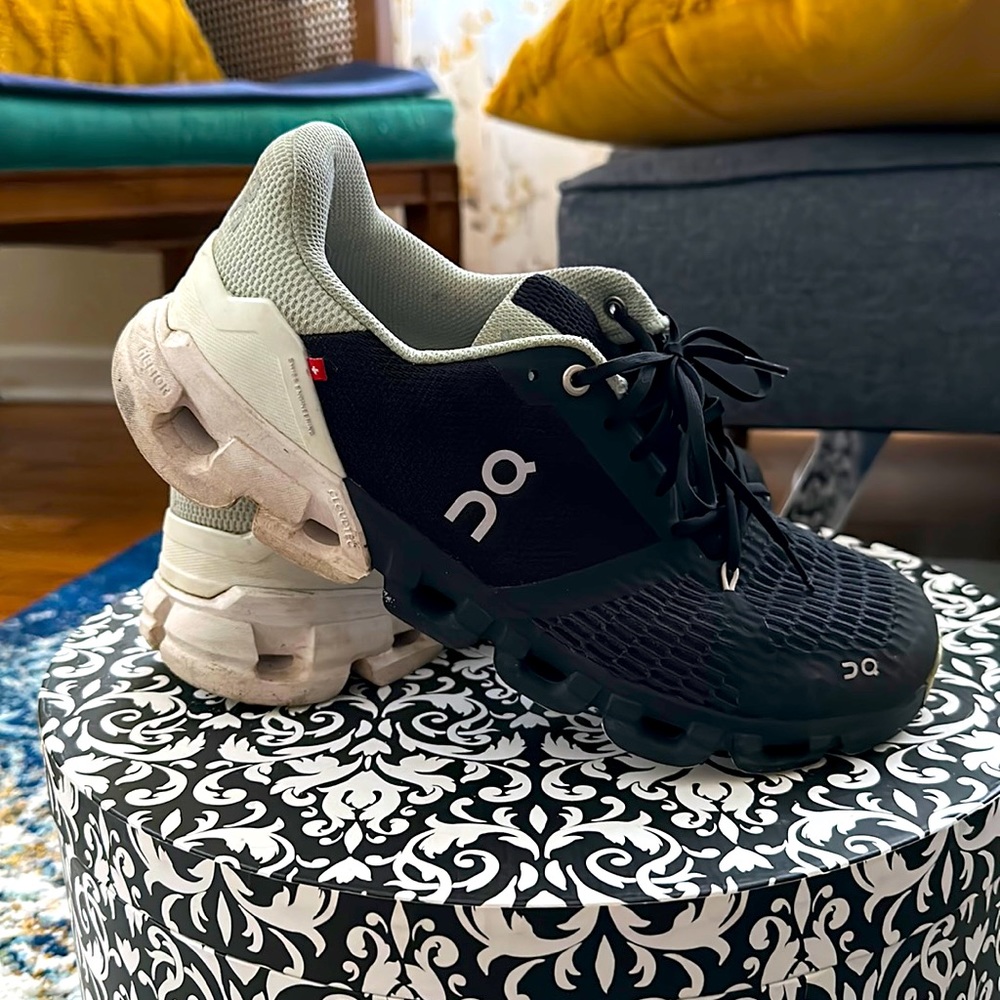 On Cloud Cloudflyer sneakers